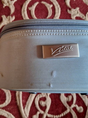 Toiletry bag cosmetic case