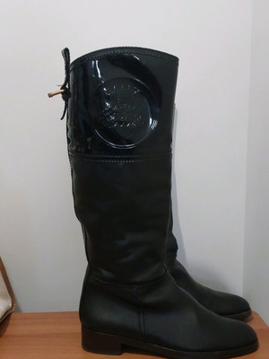 Bally boots size 39 black like new, excellent condition