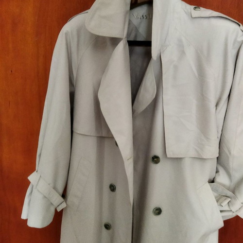 Women's trench coat used light gray, lined, medium size