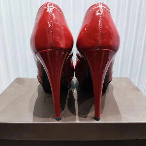 JB Bournazos leather pumps size 38 used, red