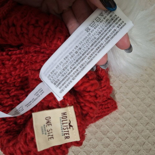 Red hat with white pompom Hollister like new