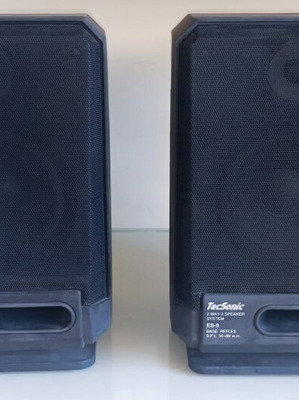 TecSonic ES-9 Bass Reflex bookshelf speakers pair