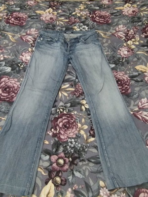 Rock & Republic jeans with rhinestones, size 29, blue denim
