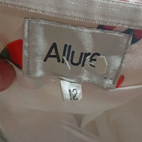Allure formal dress like new, size small, strapless option