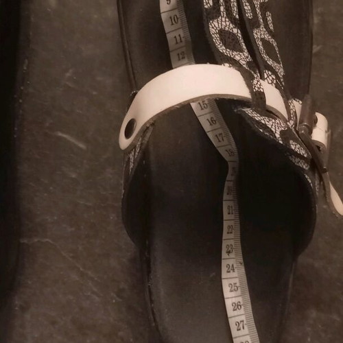 Flatforms leather like new, size 40/41, black and white
