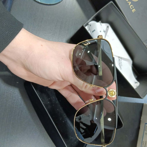 Versace sunglasses new, black, genuine