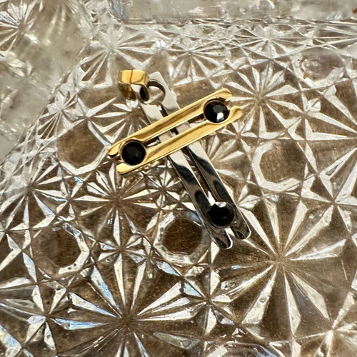 Cross unisex with black zirconia, like new, two-tone