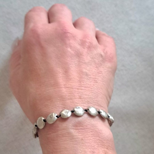 Handmade bracelet with silver and black agate, Organic Flow Collection