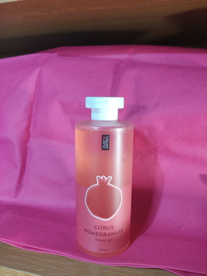 Pomegranate shower gel 300ml new