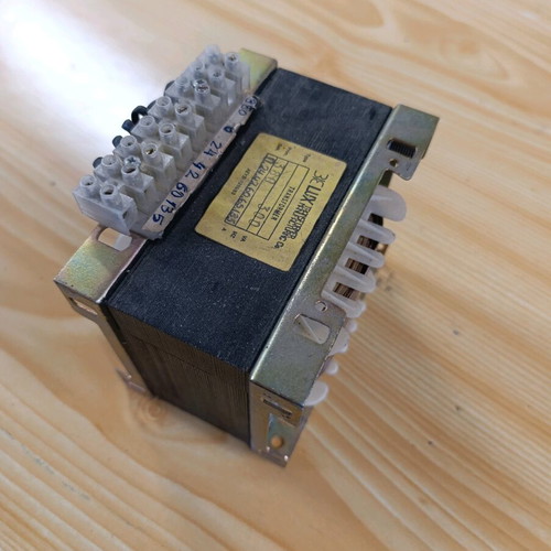 Poles transformer used M/S 380 24 42 65 135