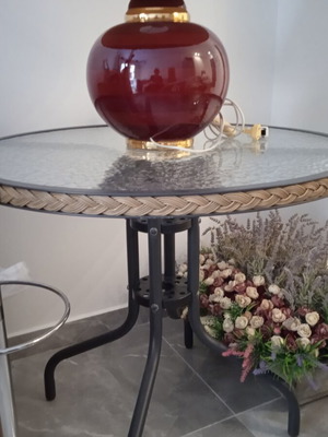 Round glass table with bamboo finish