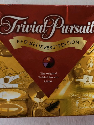 Επιτραπέζιο παιχνίδι Trivial Pursuit Red Believers σαν καινούργιο