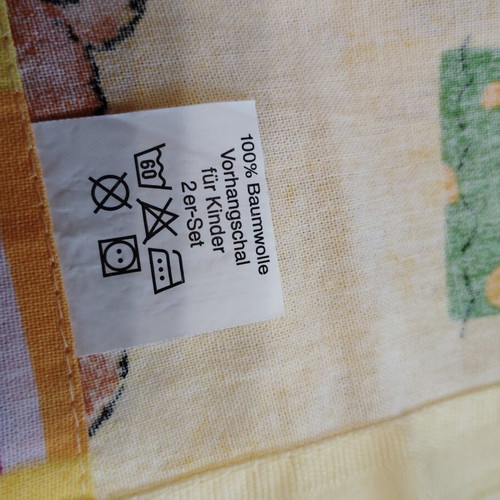 Children's bedding set with teddy bears used