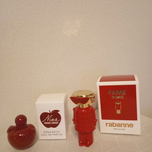 Mini perfumes new, 4 or 5 ml, collectible