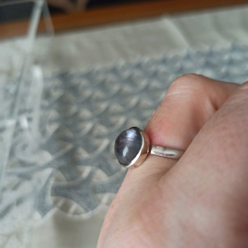 Silver ring with purple-blue iolite stone like new