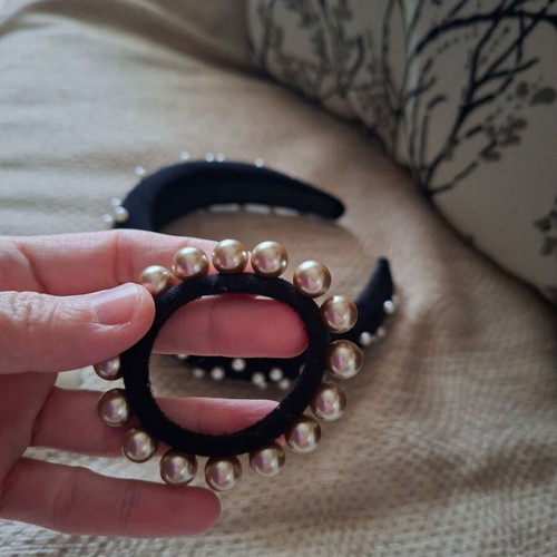 Vintage velvet headband with pearls set with hair elastic new, black