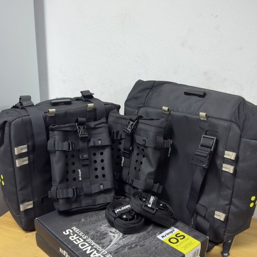 Kriega OS-32 full set with platforms, bottle holders and security straps