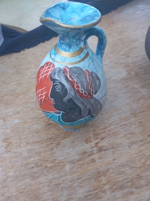 Decorative amphora used