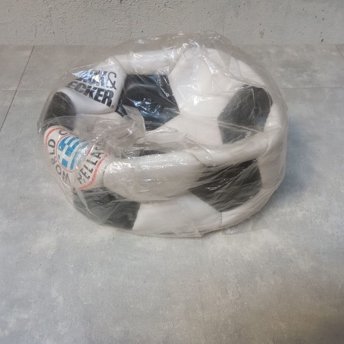 Vintage Mundial 1994 soccer ball like new