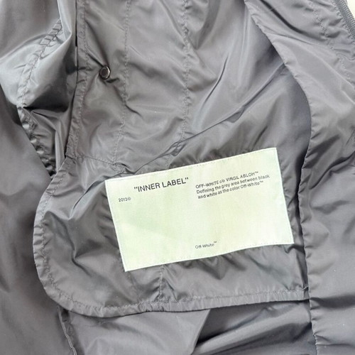 Off-White Unfinished Raincoat FW19 black, like new, size XS fits L