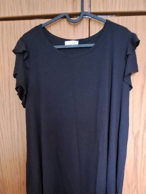 Blouse with ruffle sleeve comfortable, like new, size XL