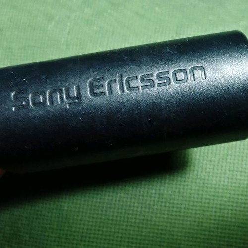 Sony Ericsson CST-15 charger used, genuine and functional