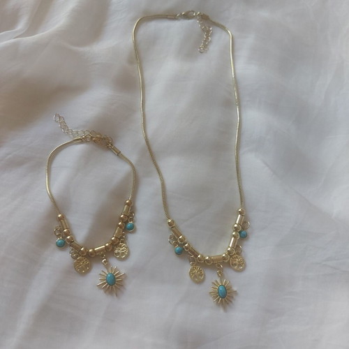 Boho necklace and bracelet set with turquoise elements like new