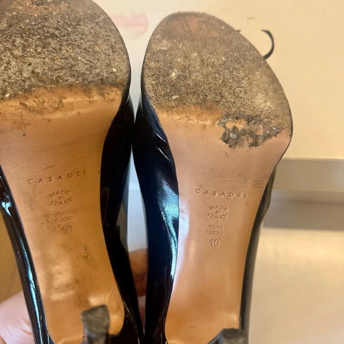 Casadei black patent leather pumps used, size 40, 10cm heel