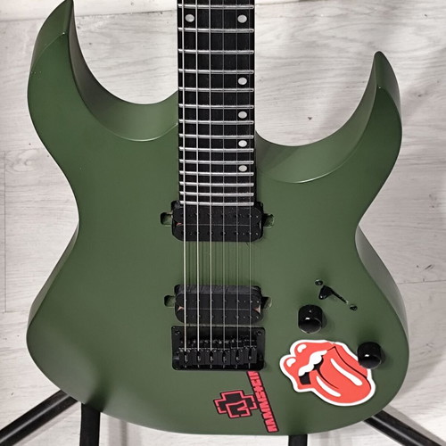 Spira S-400 MGR Satin Green guitar