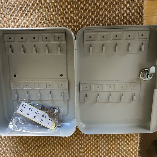 Metal wall key cabinet new, 20 slots, gray, 16x7x20cm
