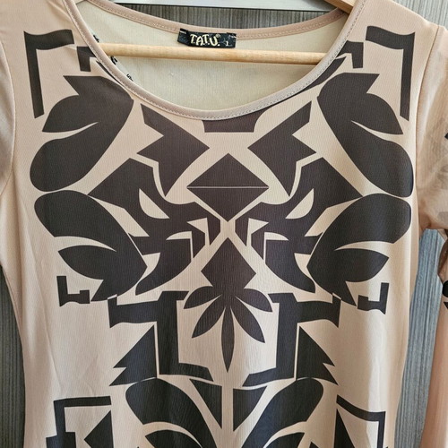 Tatu midi fitted dress like new, beige and black