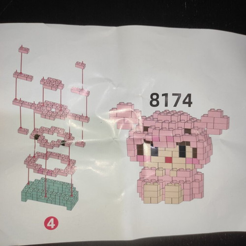 XOZ Rabbit Puzzle like new, 490 pieces, pink