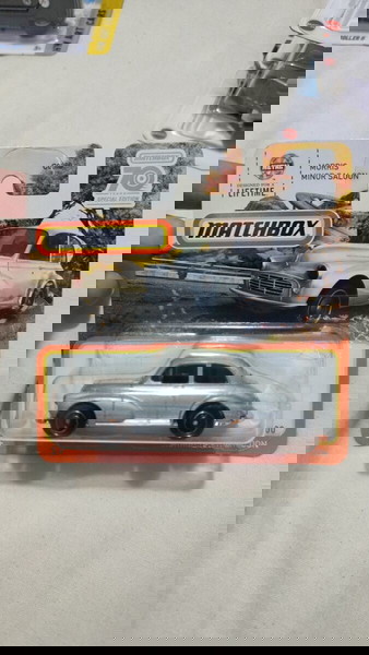 Mattel Matchbox Morris Minor Saloon