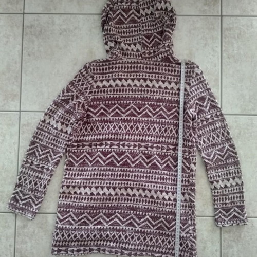 Bershka knitted cardigan like new, burgundy and white with hood