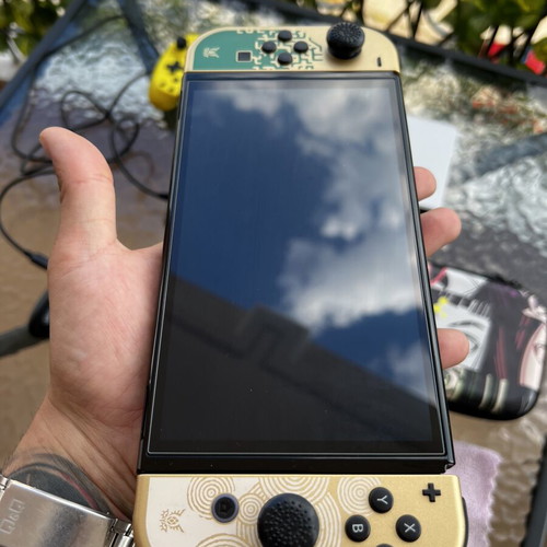 Nintendo Switch OLED Zelda Edition modded with 512GB and Zelda Joy-Cons like new