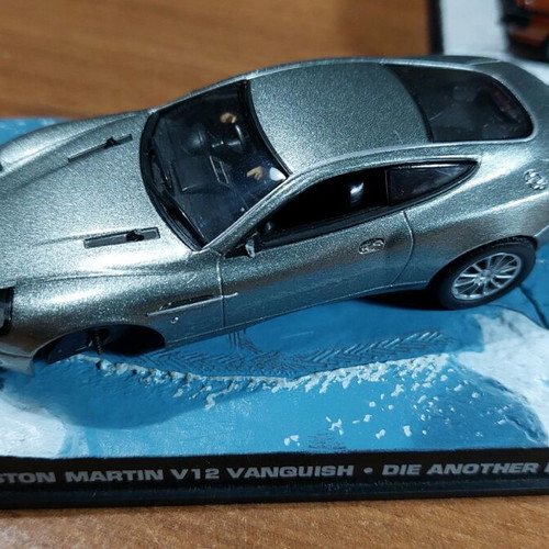 James Bond model cars used with defects, set of 4