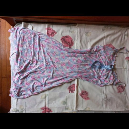 Midi nightgown floral like new with adjustable straps, purple