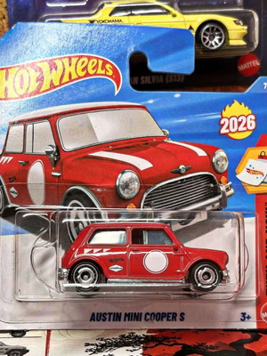 Hot Wheels Austin Mini Cooper S toy car