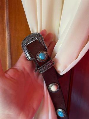 Leather belt like new with beige and turquoise stones
