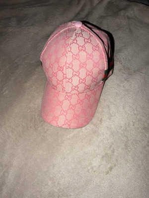Gucci pink hat