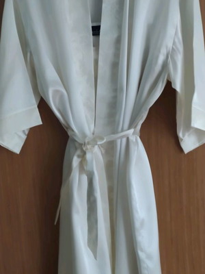 Vintage set νυχτικό με ρόμπα σατινέ εκρού καινούργιο