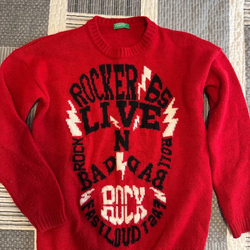 Benetton children's red wool sweater used