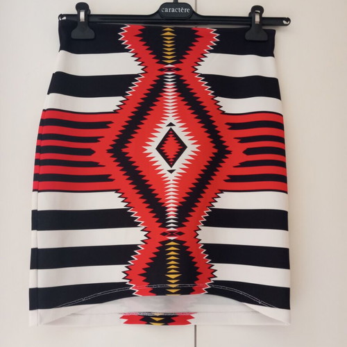 Peace and Chaos skirt like new, size M 38 10