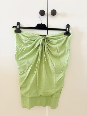 DKNY strapless top used, medium, light green
