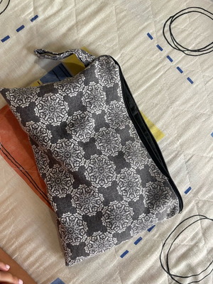Small bag used, grey, A To Z Greek