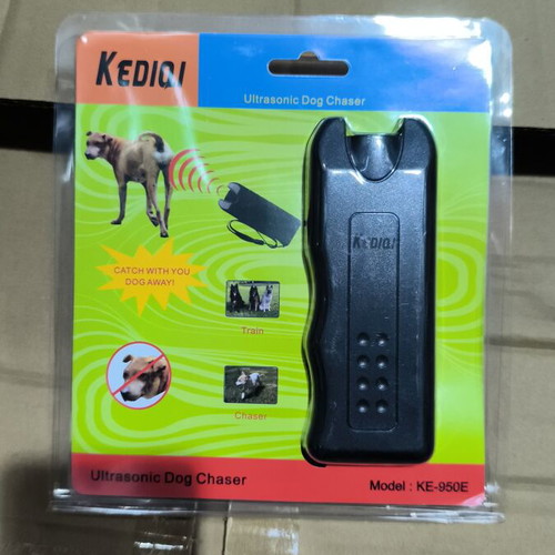 Ultrasonic Dog Chaser device new, battery operated