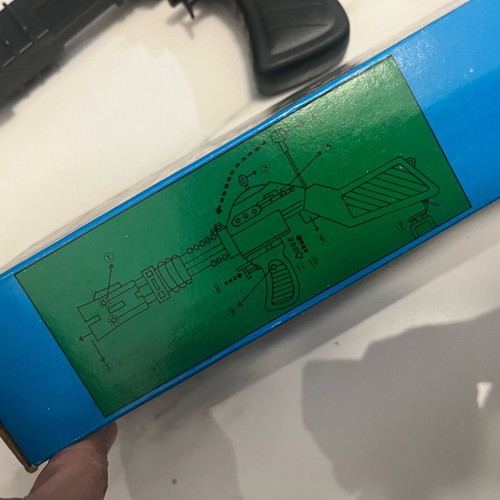 Space water gun with sounds and lights 80s new