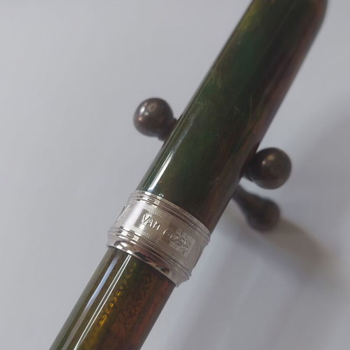 Visconti Van Gogh pen used with case