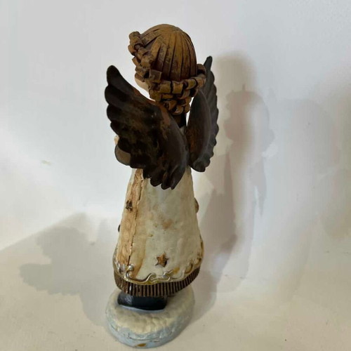 Vintage resin angel figurine with metal wings, 16x8x5 cm