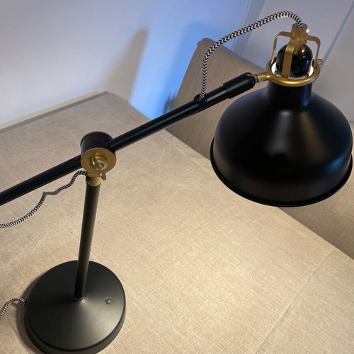 Study lamp like new, black